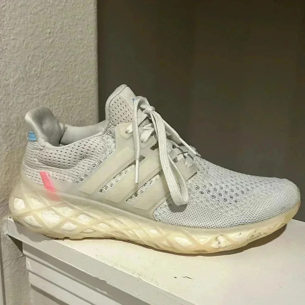 Adidas Ultraboost Web DNA Running Shoe Youth Size 7 White GX9801 - Picture 2 of 9